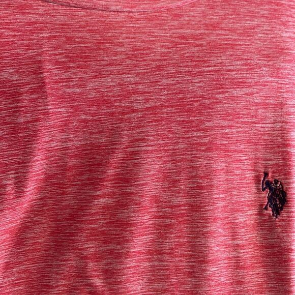 ⭐️5/$25 U.S. Polo Assn. Lightweight Red Tee, Mens size Large - Picture 4 of 4